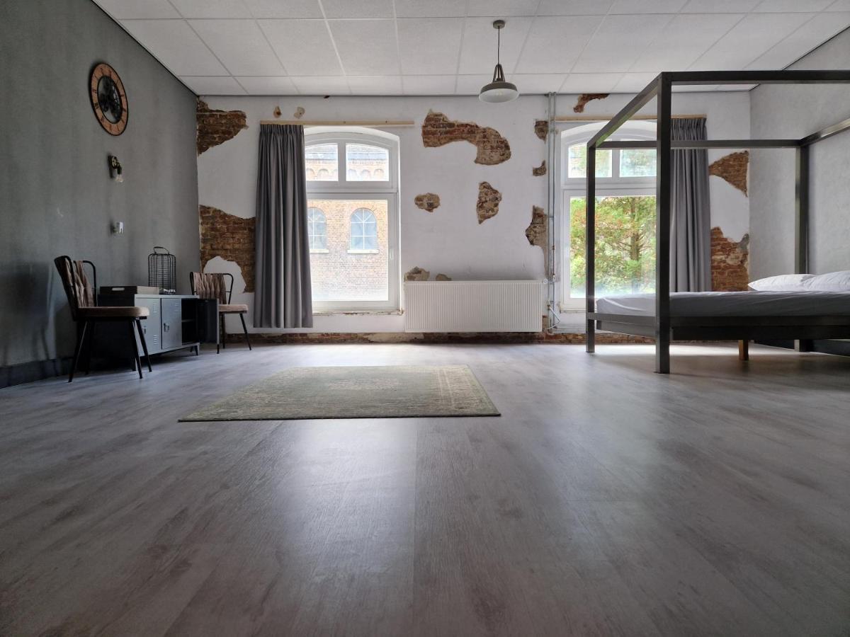 Hulsberg B&B 'T Kloaster Kamer De Fabriek מראה חיצוני תמונה